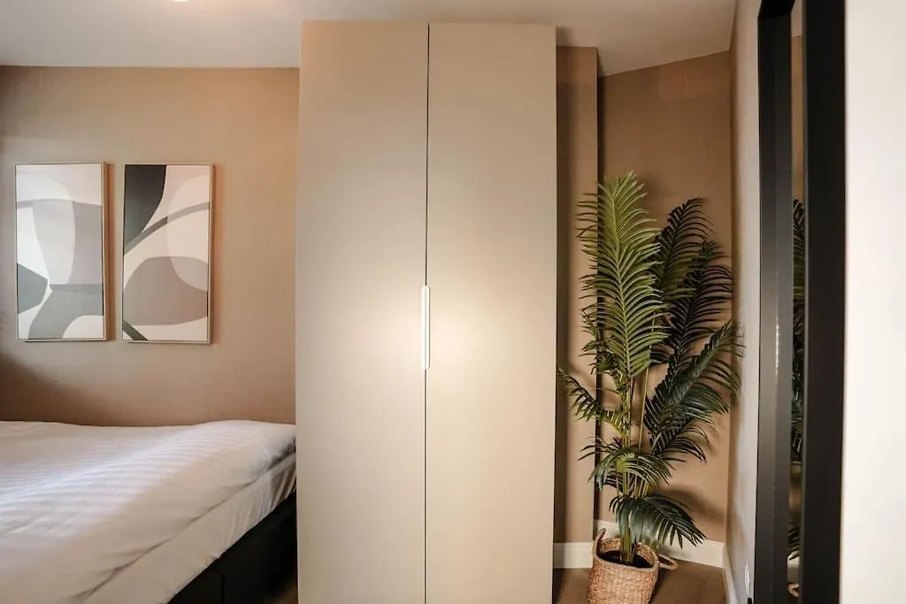 האג Apartment King